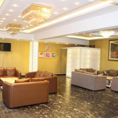 Villa Grand Milestone Mysore Esterno foto